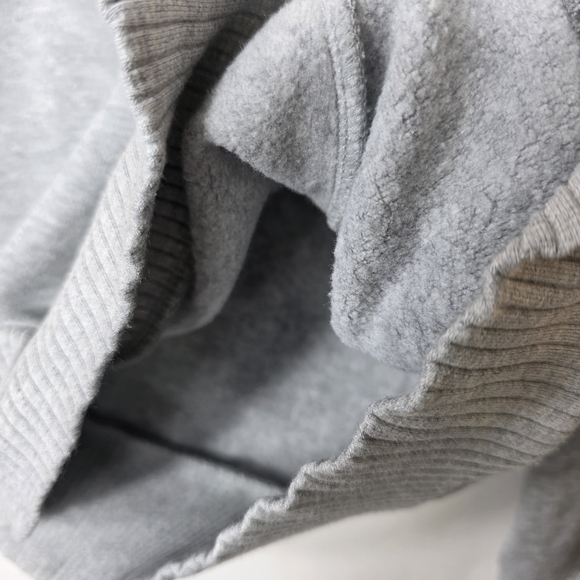 ALO Yoga Haze Funnel neck Light Gray Sweater - Picture 7 of 13